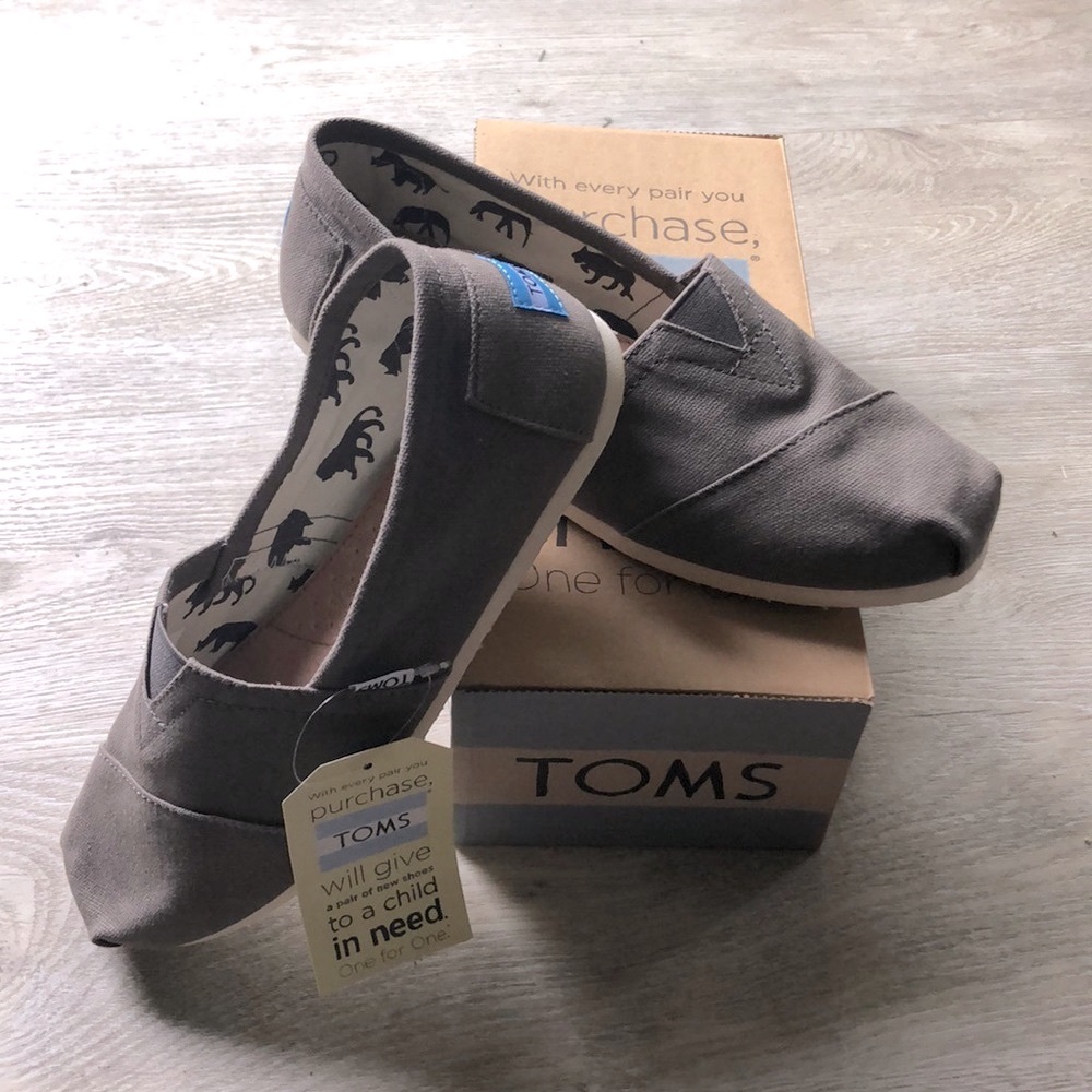 🆕 Men’s TOMS